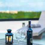 Honey B Suites