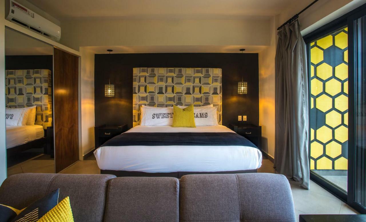 Honey B Apartahotel Playa del Carmen