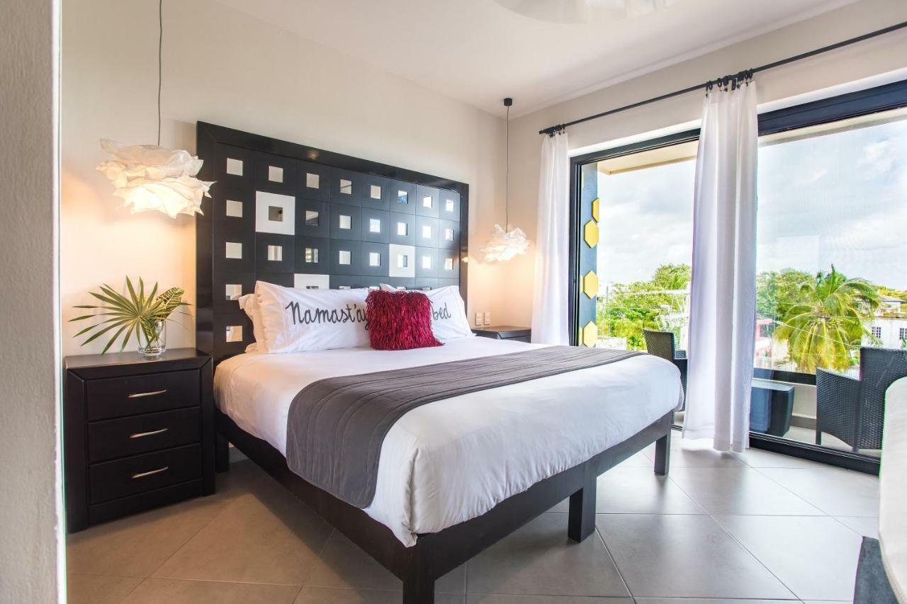 Apartahotel Honey B 3*
